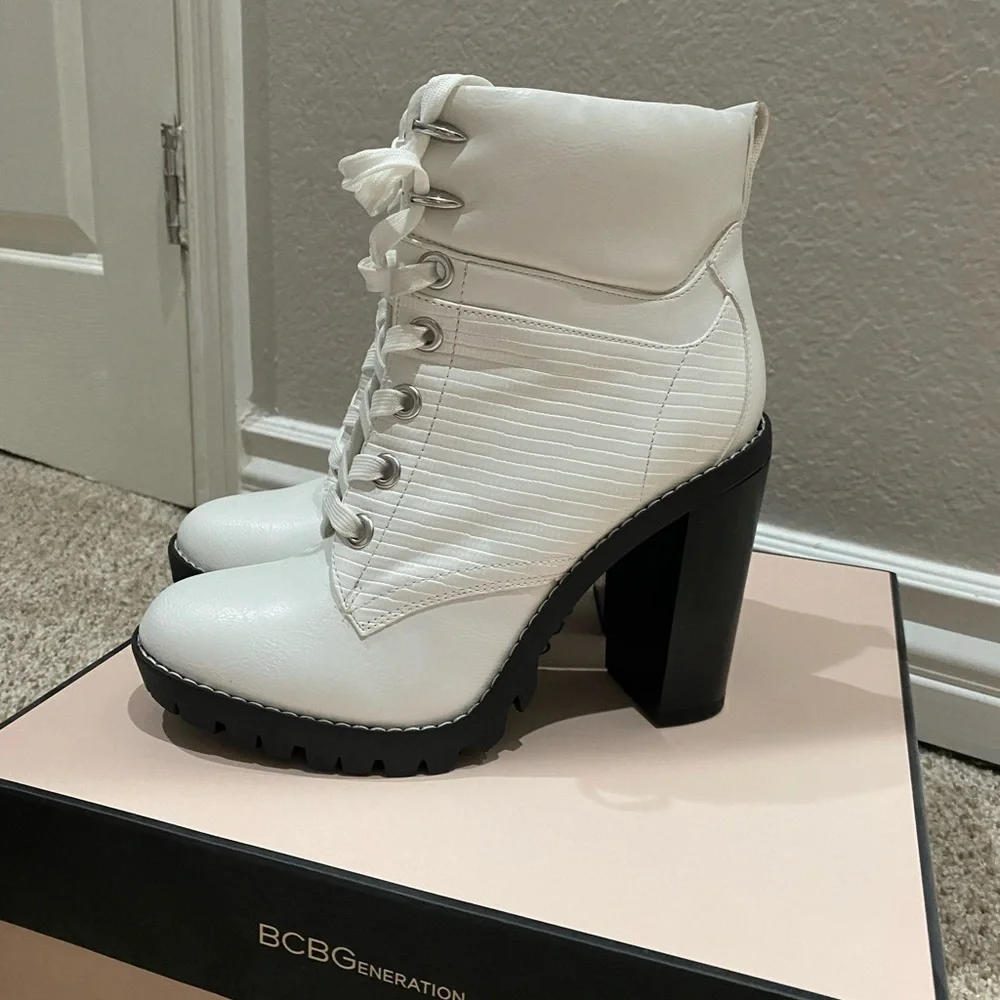 BCBGeneration boots - Picture 3 of 7